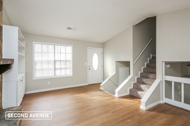 Foto del edificio - 643 Inland Way NW