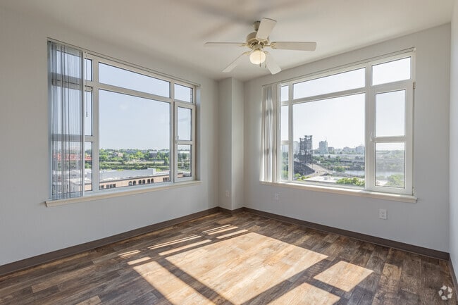 Interior Photo - Pacific Tower Apartments