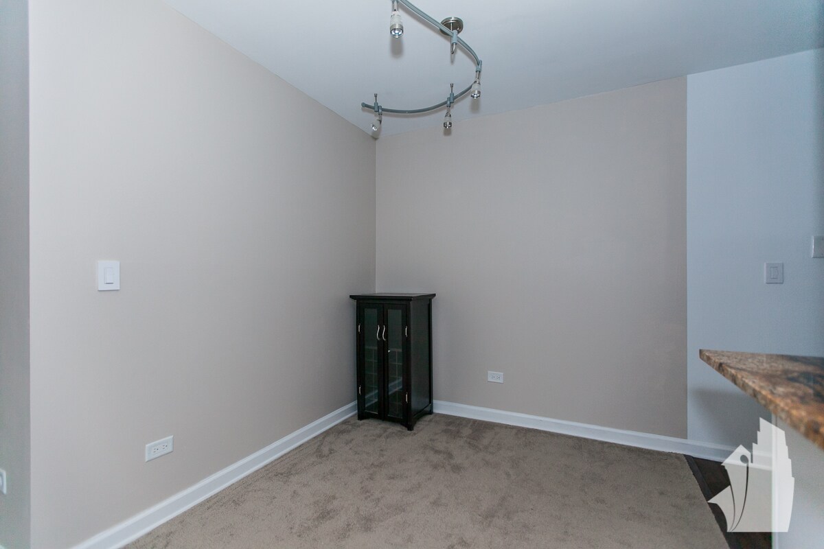 Foto principal - 619 W Stratford Pl