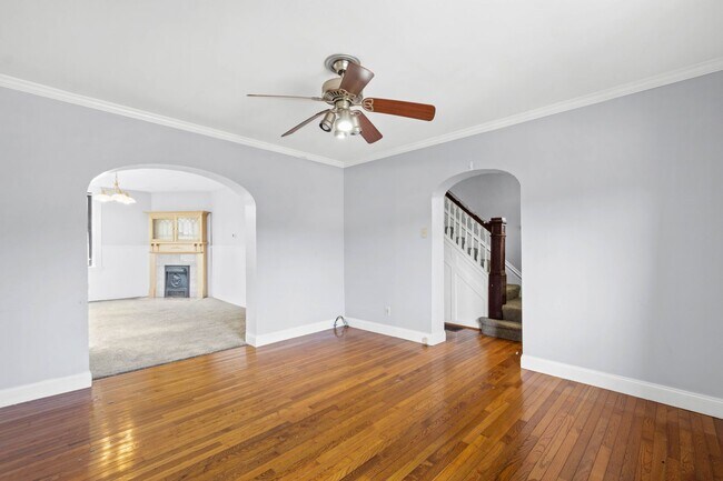 Building Photo - Stunning 4 bedroom home in Overbrook avail...