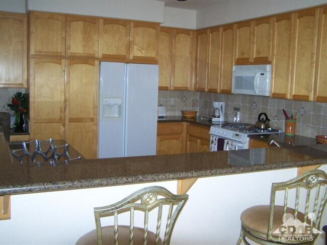 Foto del edificio - 48105 Casita Dr