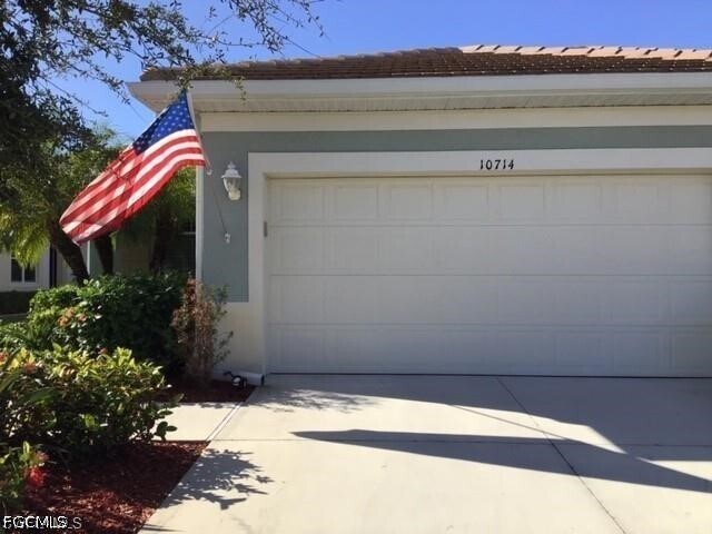 Building Photo - 10714 Cetrella Dr