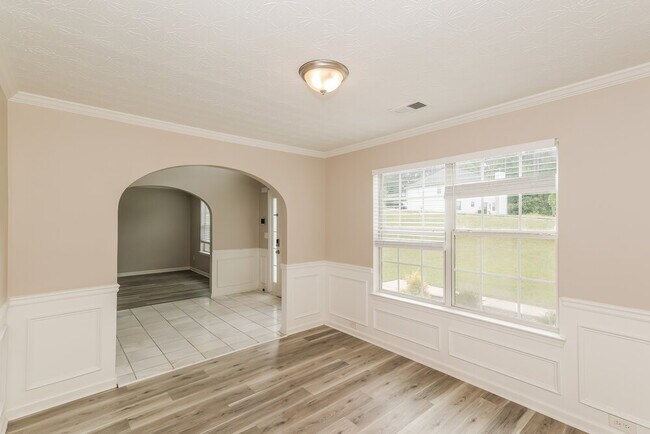 Building Photo - 625 Blueangel Dr