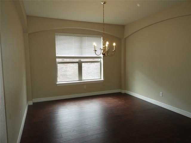 Building Photo - 5812 Quicksilver Dr