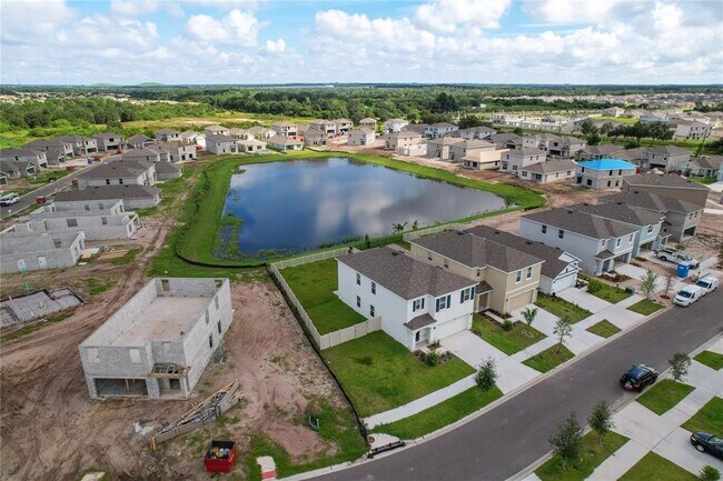 Building Photo - 16506 Mosaic Oar Dr