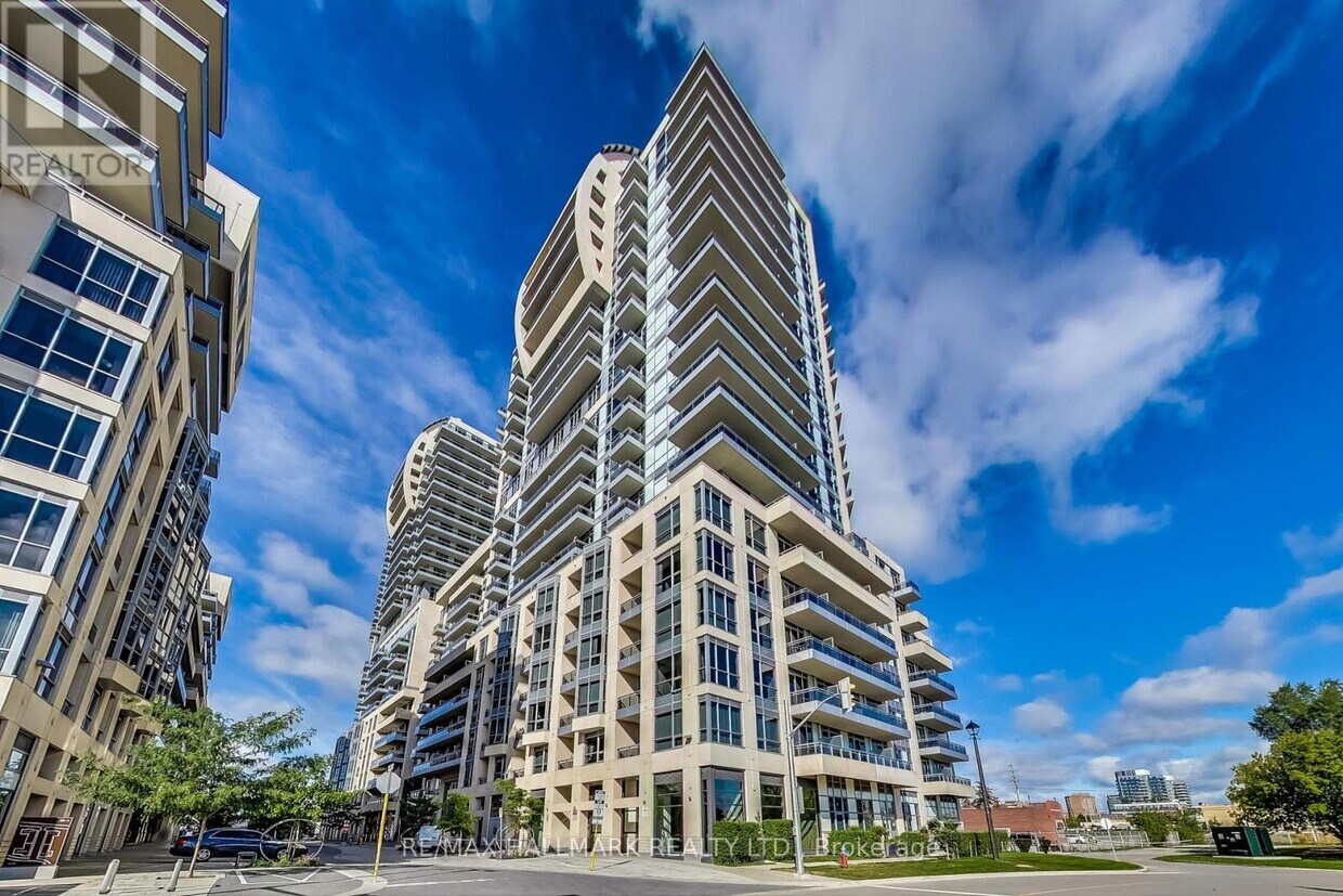 Primary Photo - 9201-9201 Yonge St
