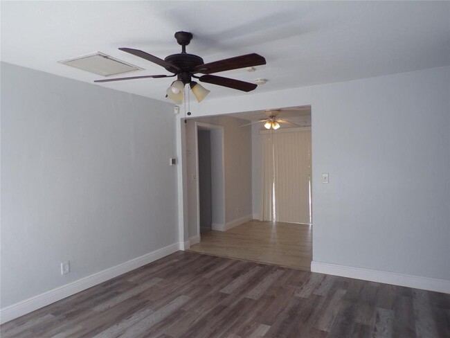 Foto del edificio - 4 bedroom in Hollywood FL 33021