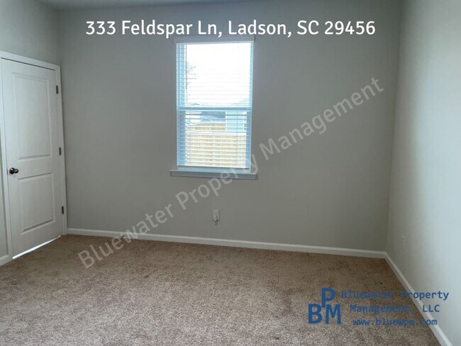 Building Photo - 333 Feldspar Ln
