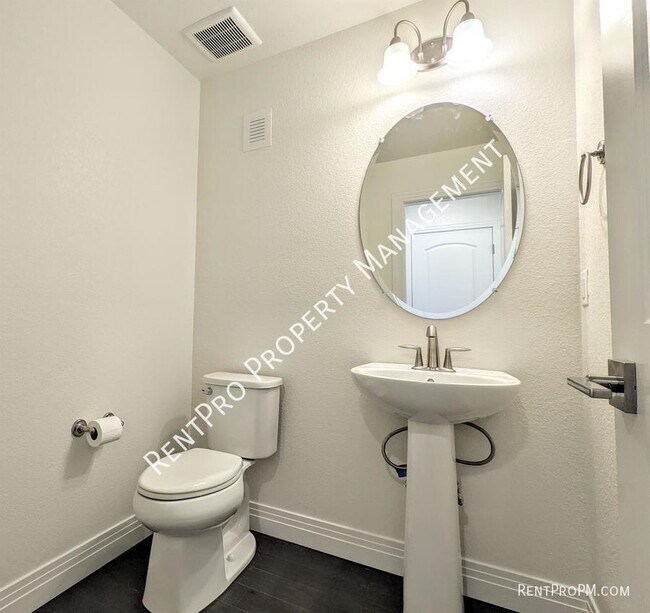 1157 Bon Homme Richard Dr, Fort Collins, CO 80526 Townhome Rentals in