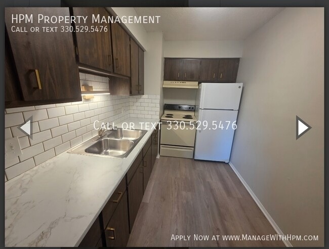 Foto del edificio - 1017 Howe Ave