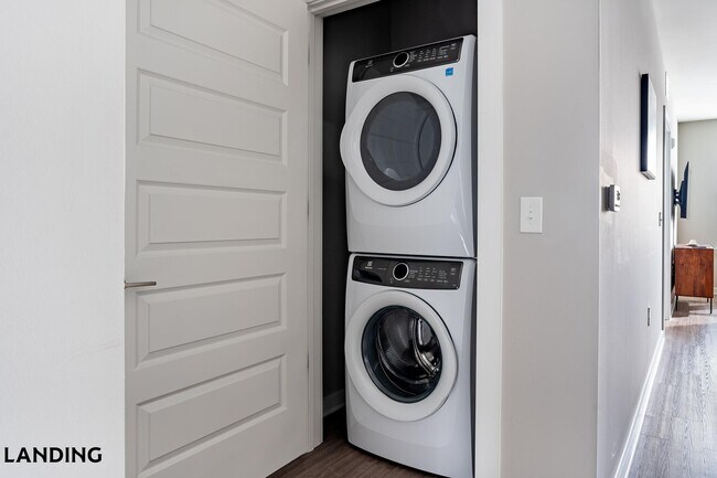 Foto del edificio - 301 Passage Way