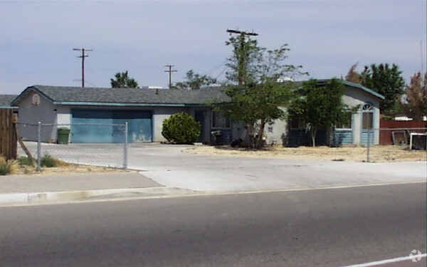Building Photo - 13090 Navajo Rd