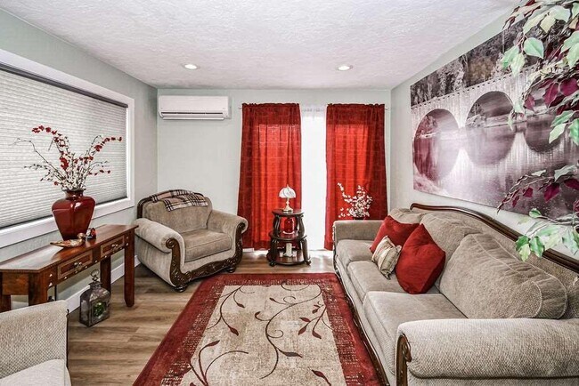 Sala de estar - 5137 Mesquite Dr