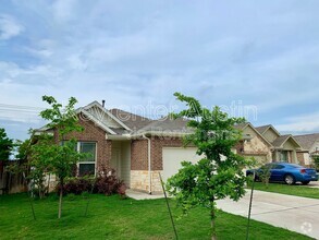 Building Photo - 331 Shale Cir