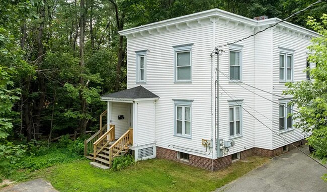 Foto del edificio - 41 Burbank St