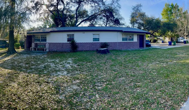 Building Photo - 1109 E Seneca Ave