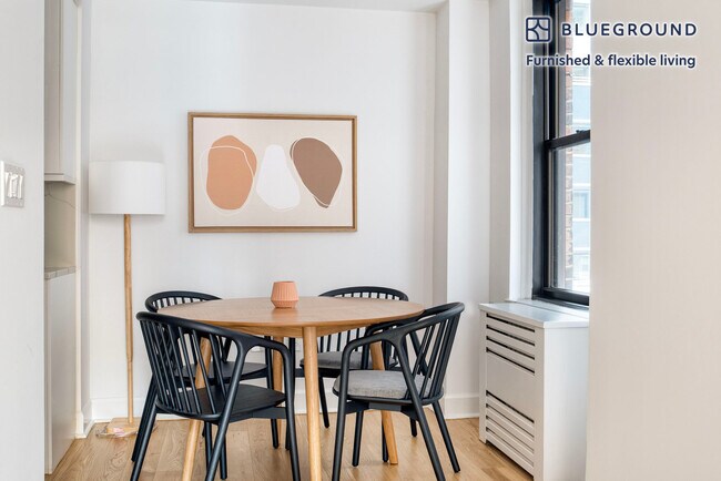 Foto del edificio - 160 E 48th St