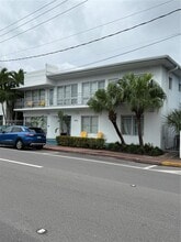 Building Photo - 8320 Harding Ave Building Photo - 8320 Harding Ave