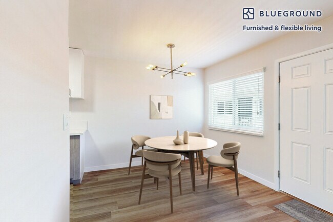 Foto del edificio - 3316 W Carson St