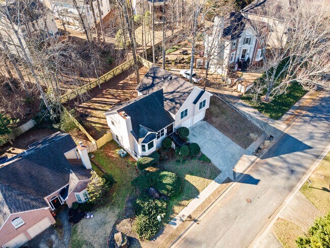 Building Photo - 1379 Chatley Way