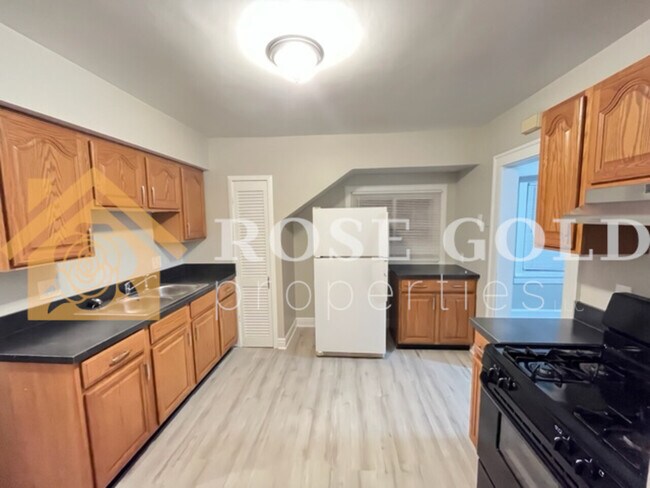 Building Photo - 7401 Jameson Rd