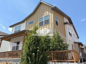 Building Photo - 864 Cimarron Dr