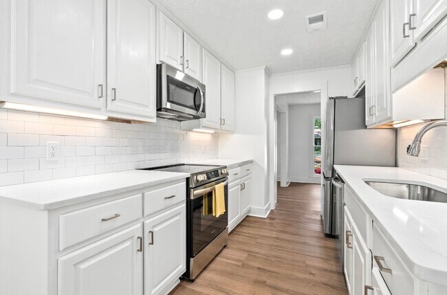 Foto del edificio - 322 Cricket Ln