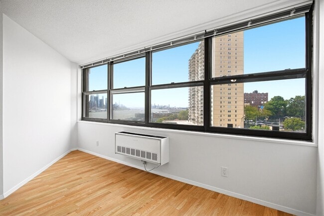 Foto del edificio - 7000 JFK Blvd E
