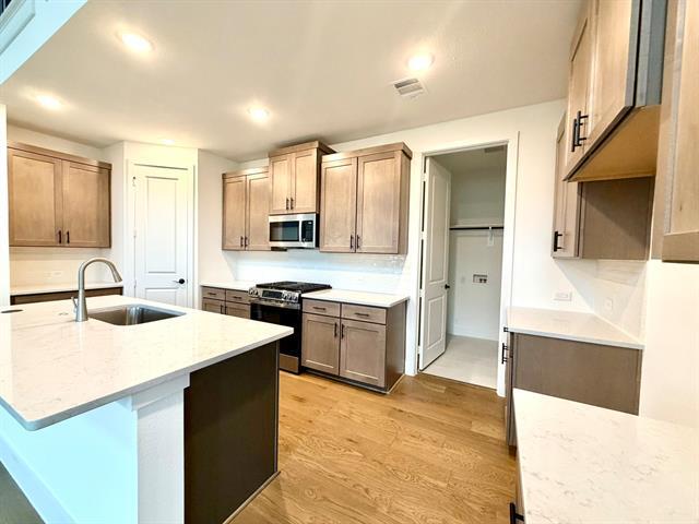 Building Photo - 7149 Confetti Ln