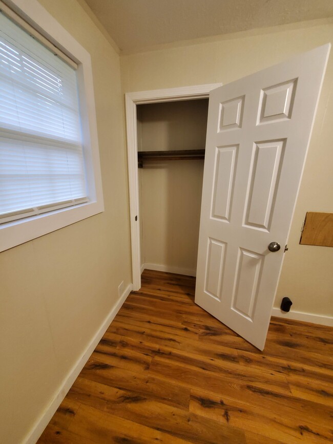 Small bedroom closet - 1615 Highway 91