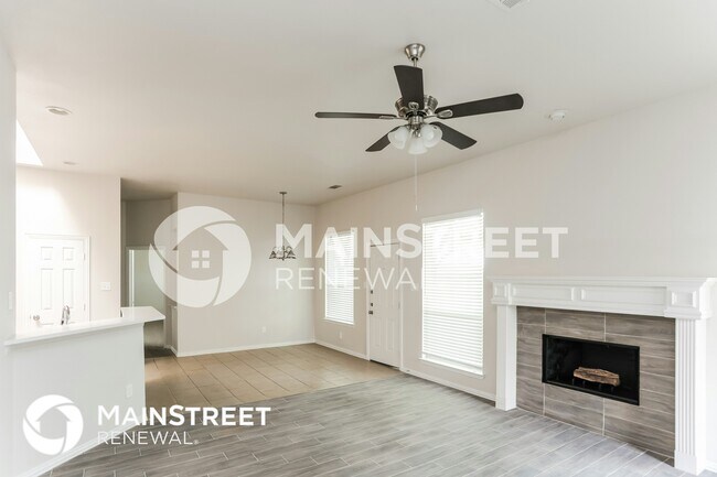 Foto del edificio - 700 Shady Meadow Ln