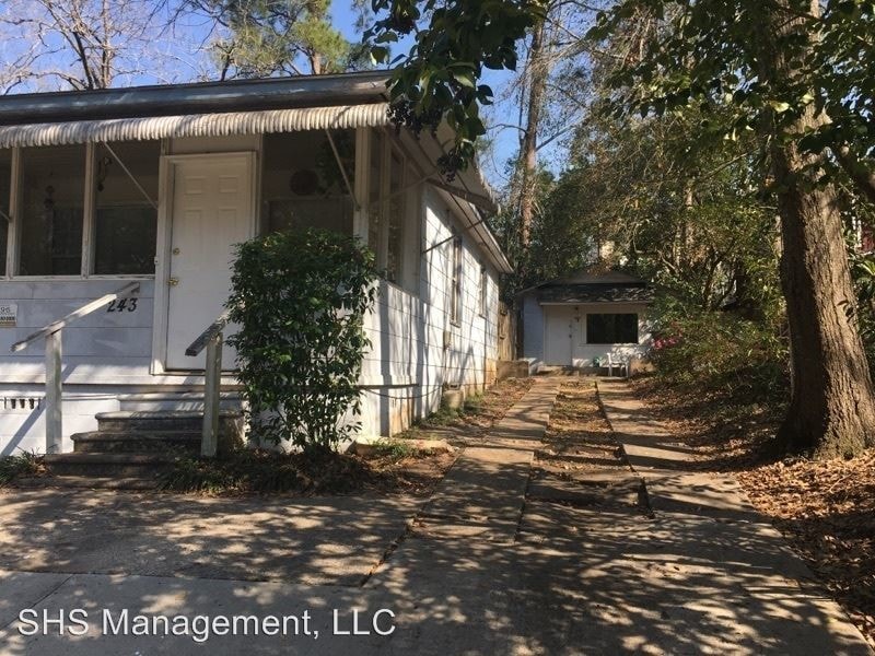Building Photo - 243 S Lipona Rd