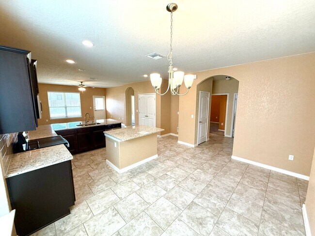 Building Photo - Spacious 4-Bedroom Single-Story Home with Modern Features & Open Living