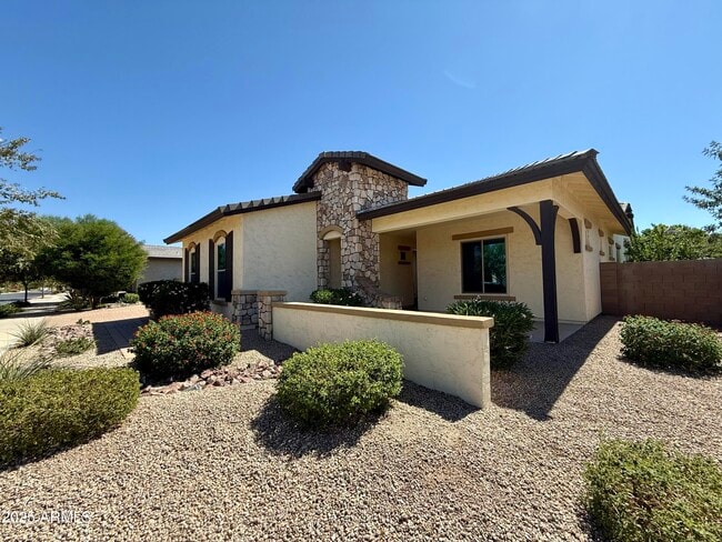 Building Photo - 20911 E Watford Dr