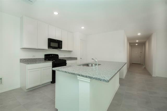 Foto del edificio - 2905 Kings Table Ct