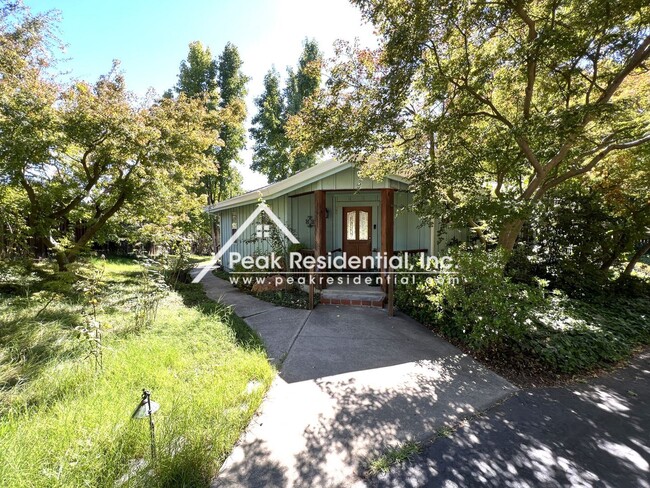 3 br, 3 bath House - 9328 Fair Oaks Blvd photo'