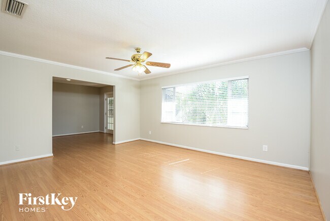 Building Photo - 3476 Arnel Dr