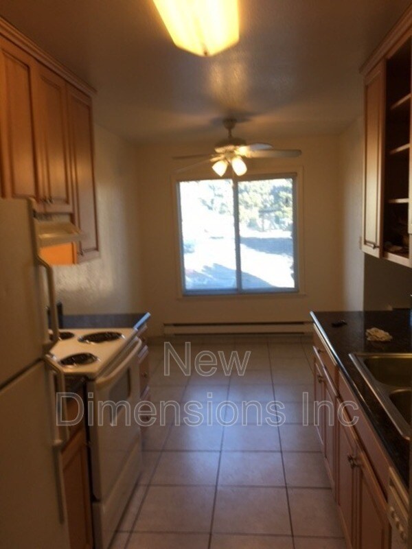 Foto del edificio - 3920 Clear Acre Ln