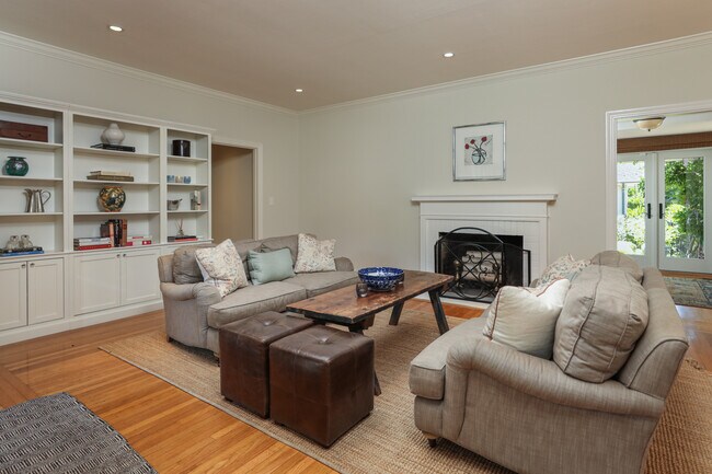 Foto del edificio - 83 Wilburn Ave