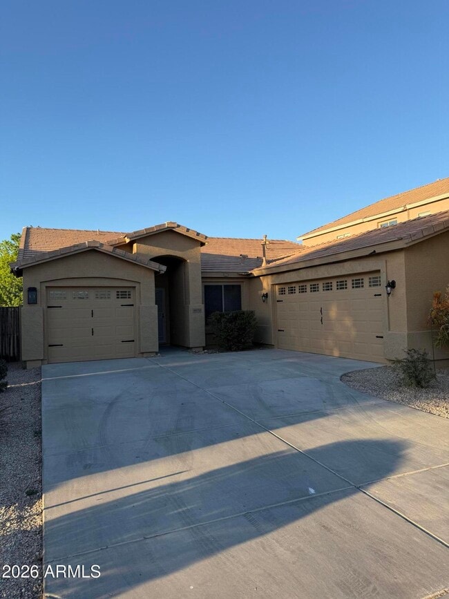 Building Photo - 46058 W Tulip Ln