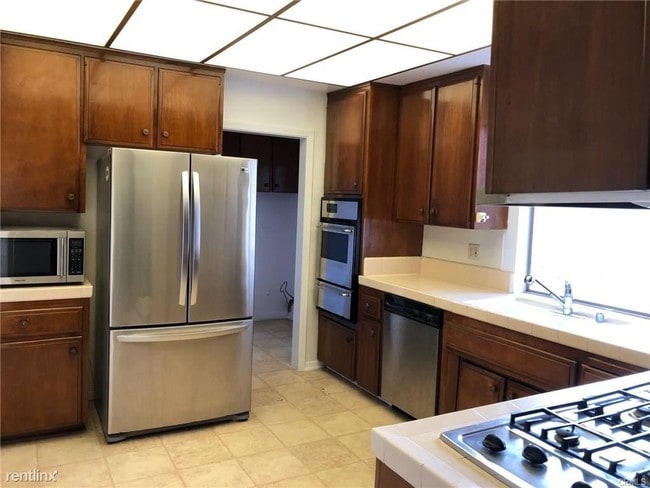 Building Photo - 3 br, 2 bath House - 1435 W Westmont Dr