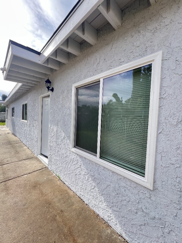 Foto del edificio - 1444 W Grand Ave