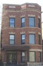 Primary Photo - 2829 W Fullerton Ave