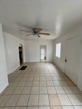 Charming 3-bedroom home! MOVE IN SPECIAL