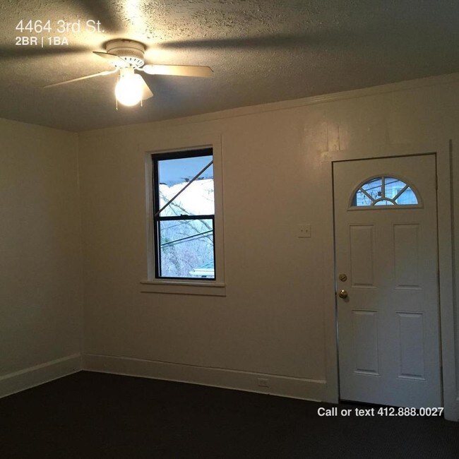 Building Photo - 4464 3rd St
