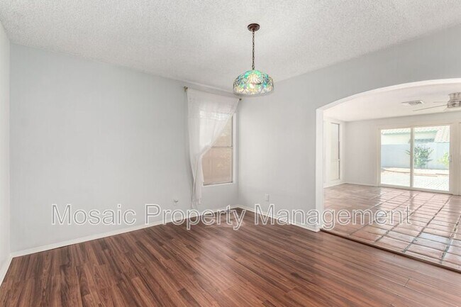 Building Photo - 1449 E Ironwood Dr