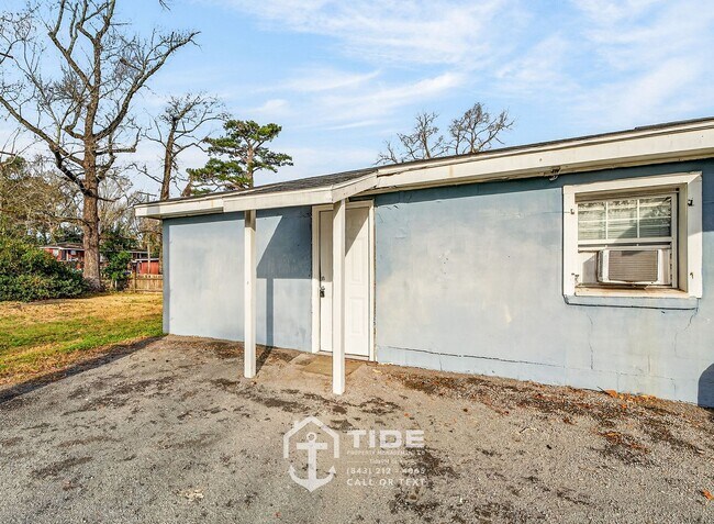 Foto del edificio - 2205 Russelldale Ave