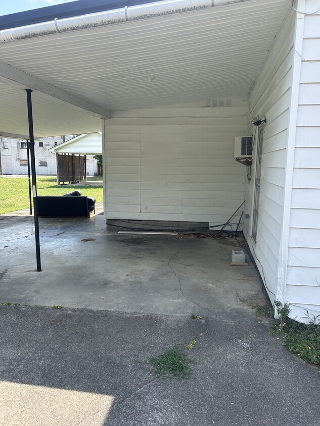 Primary Photo - 308 N 3rd St