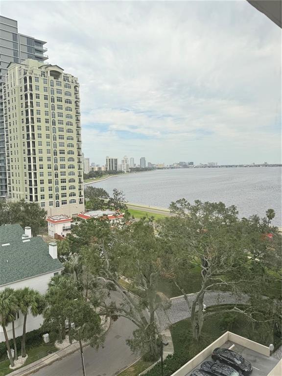 Foto del edificio - 3301 Bayshore Blvd