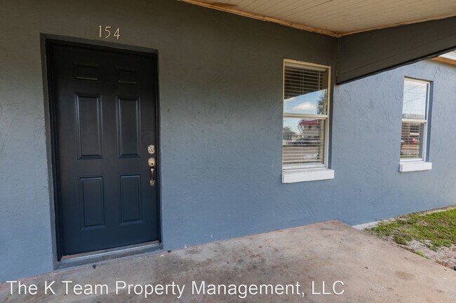 Building Photo - 2 br, 1 bath House - 154 Ave J SE